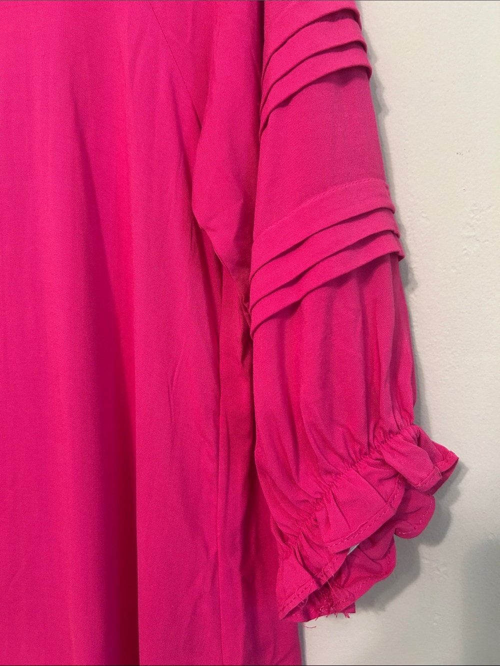 ANDREE BY UNIT Fuchsia Ruffle Sleeve Blouse - Picture 5 of 6